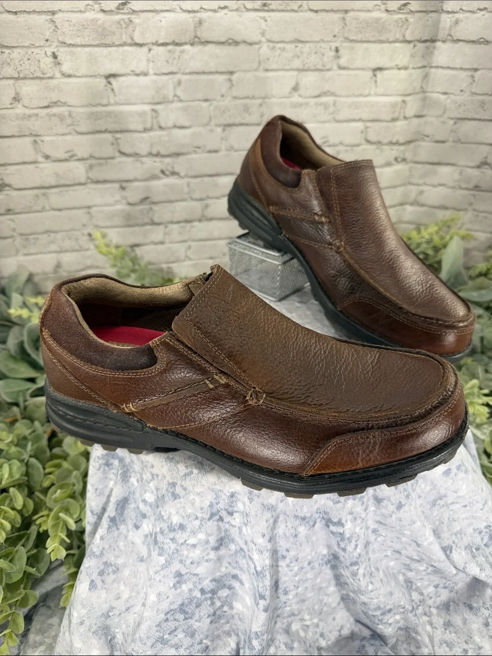 CHAPS “Alder” Whiskey Brown Leather Stitch-Seam Casual Loafers Mens 8M 🤎 EUC